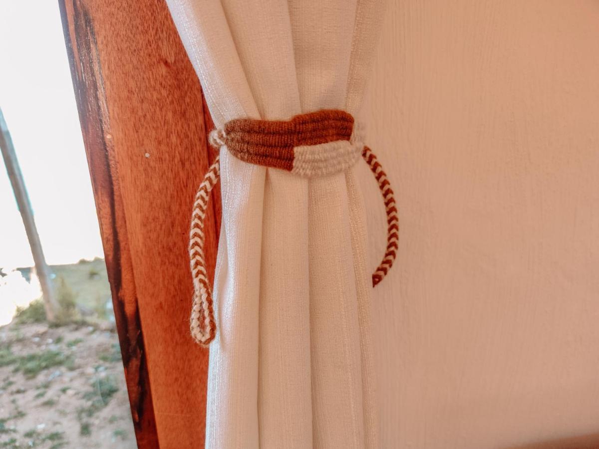 Ecolodge K'Arasirca Comunidad Yumani ภายนอก รูปภาพ