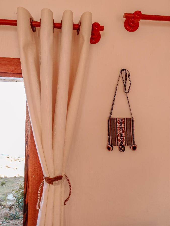Ecolodge K'Arasirca Comunidad Yumani ภายนอก รูปภาพ